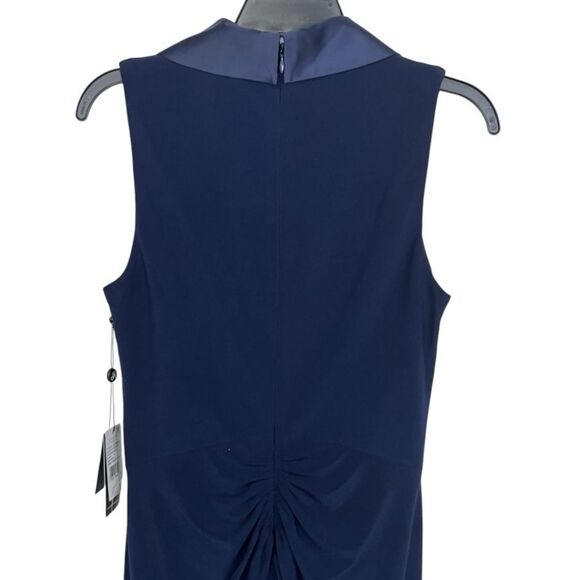 NWT ADRIANNA PAPELL | Matte Jersey Twist Front Tuxedo Long Gown In Midnight 6 - Picture 8 of 14